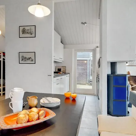 Gundborg - 100m From The Sea In Ne Jutland By Interhome * Storvorde