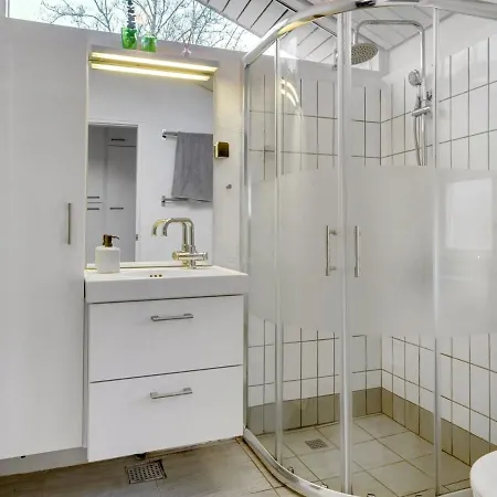 Holiday home Gundborg - 100m From The Sea In Ne Jutland By Interhome